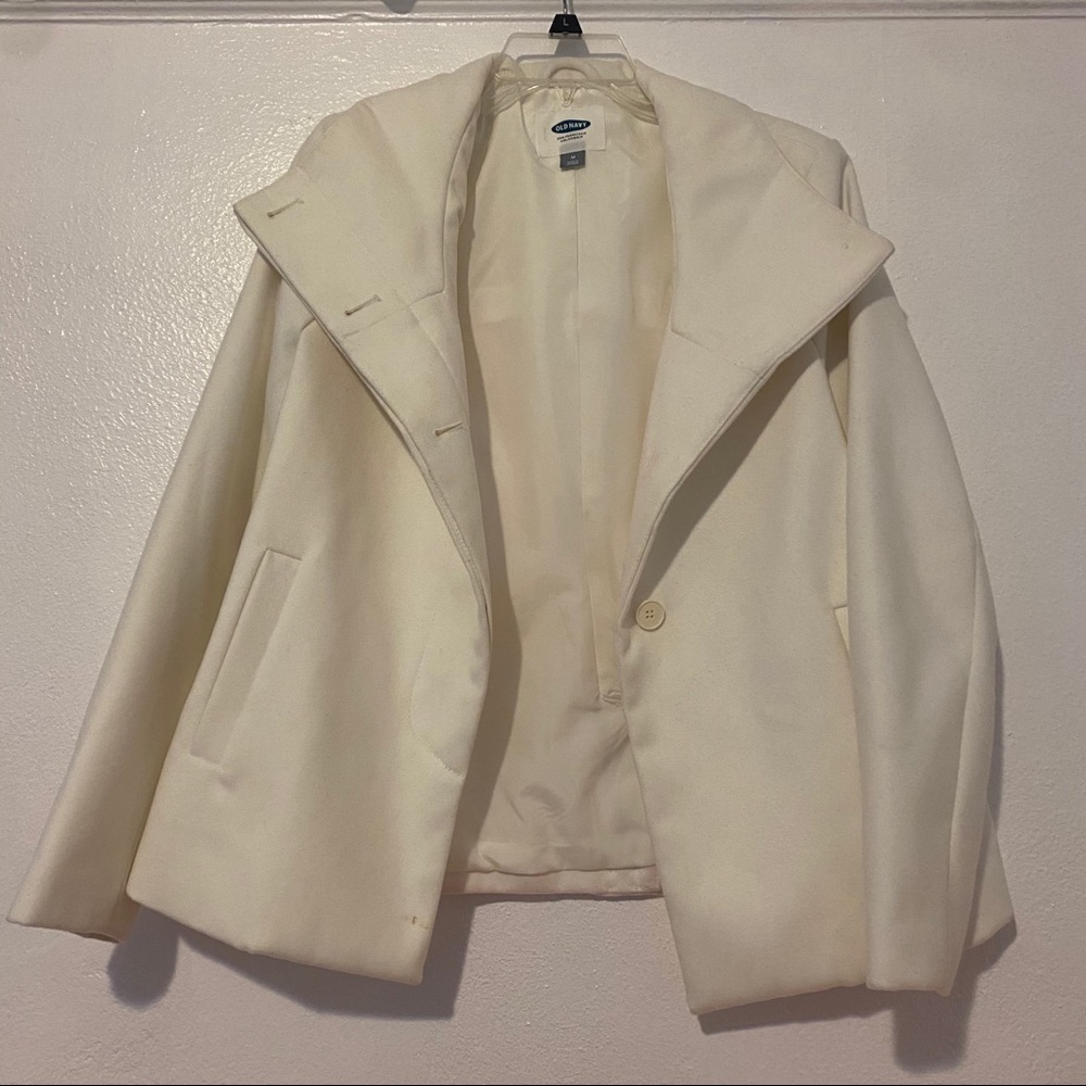 Cream/Off White Peacoat